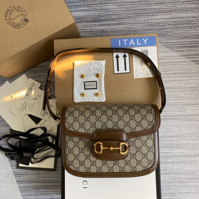 Gvc*1 horsebit bags